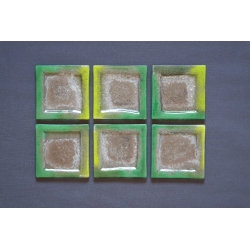 Płaski kwadratowy talerz - Smugi Zielone - 13x13 cm