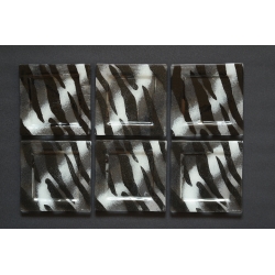 Flat Square Plate Zebra – 17 x 17 cm