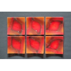Bent Square Red Smudges – 17 x 17 cm