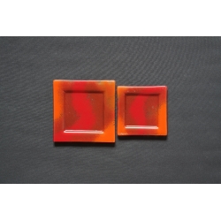 Flat Square Red Smudges – 17 x 17 cm